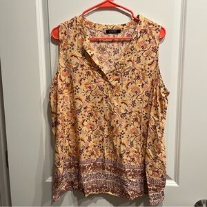 Cure Women’s Size 2XL Yellow Floral Print Tank Top Blouse.